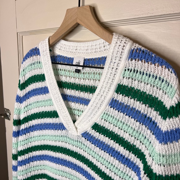 Cabi Serena Pullover. Size medium. Worn once. - Picture 3 of 4